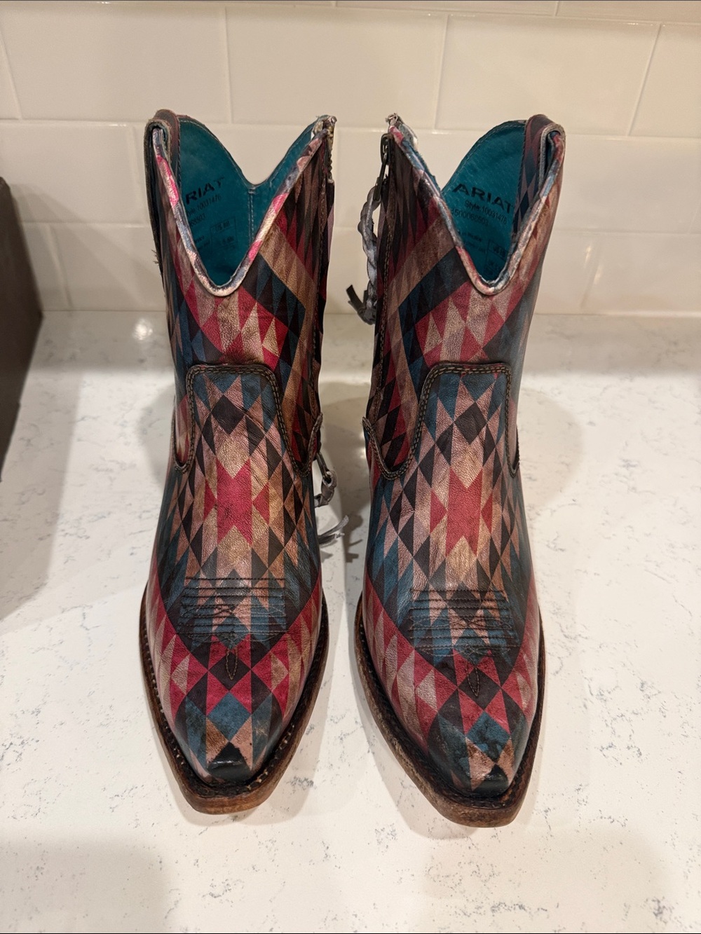 New in Box Ariat Teal Red Blue Southwestern Geometric Western Ankle Boots size 8 - Picture 3 of 10